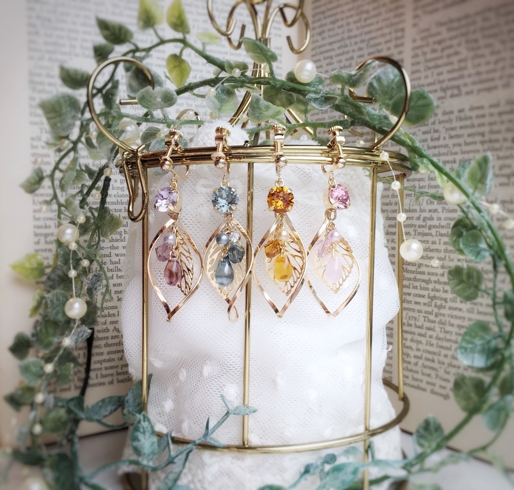 リーフモチーフピアス/イヤリング