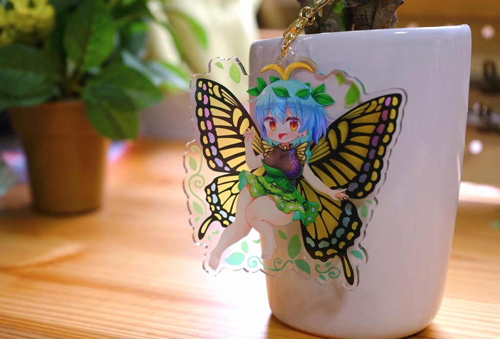 エタニティラルバのアクリルキーホルダー