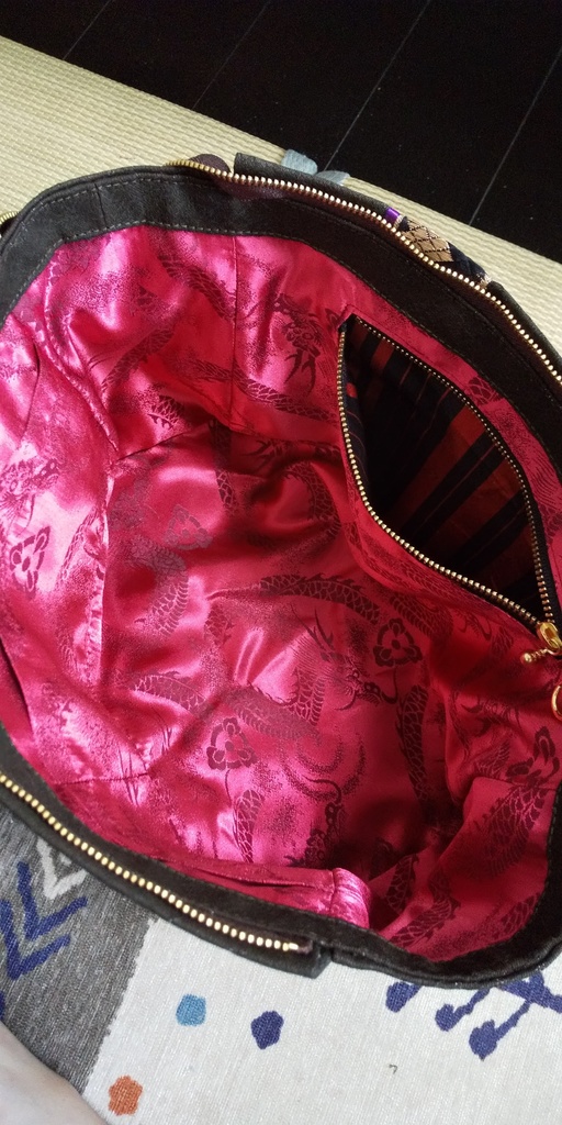 大倶利伽羅イメージバック①