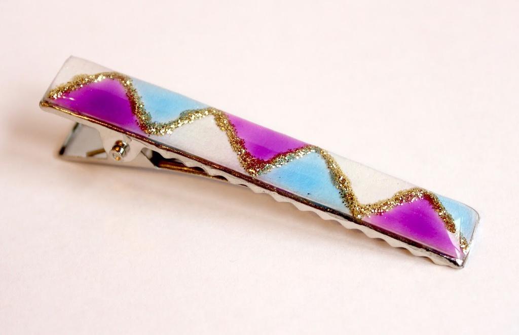 48.紫と青のタイル風ヘアピン