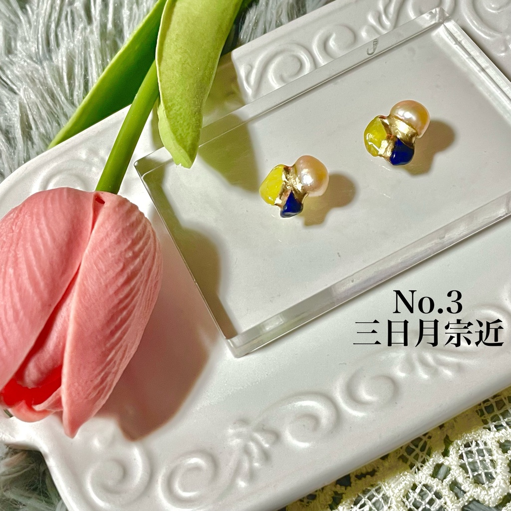 金継ぎイヤーアクセサリー　三日月宗近