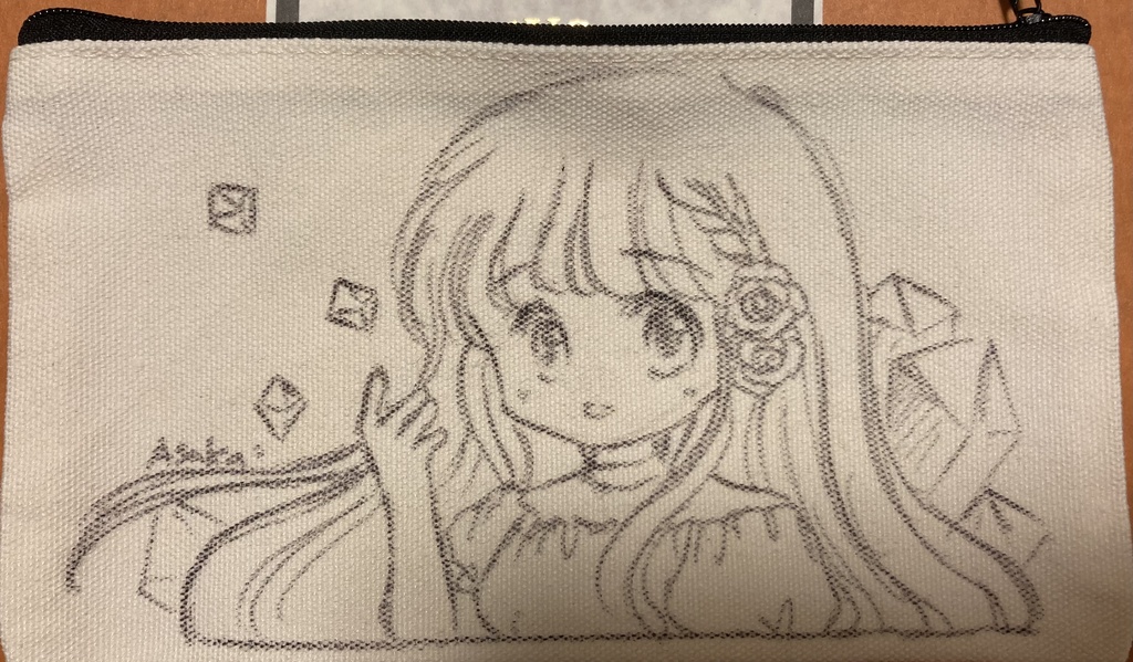 手描きポーチ