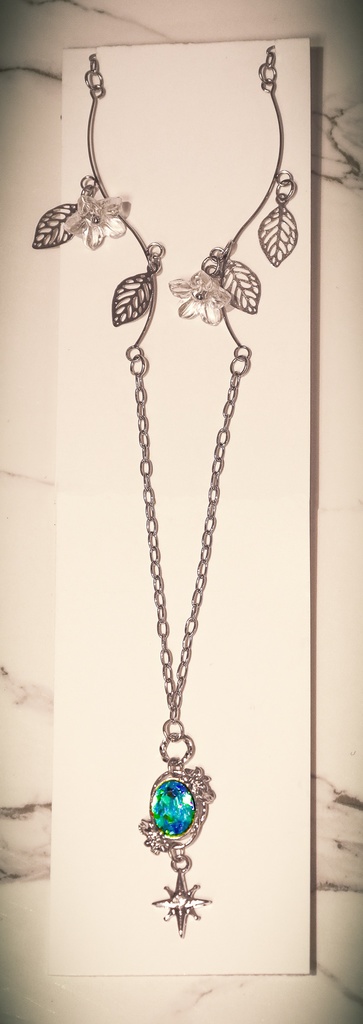 「Atmosphere」イメージアクセサリー (ネックレス)