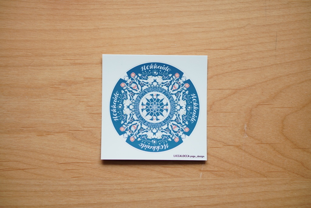 冬色 | 北海道曼荼羅ステッカー