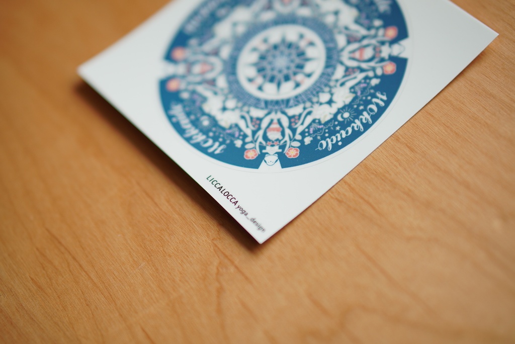 冬色 | 北海道曼荼羅ステッカー