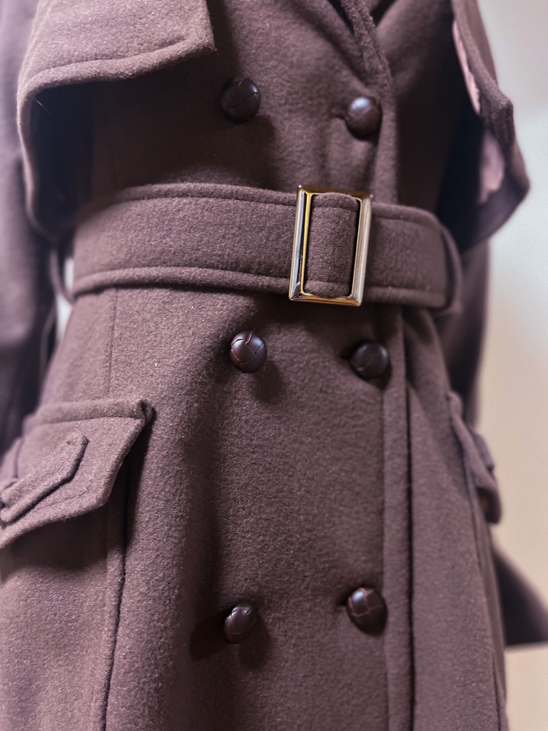 ウールトレンチコート