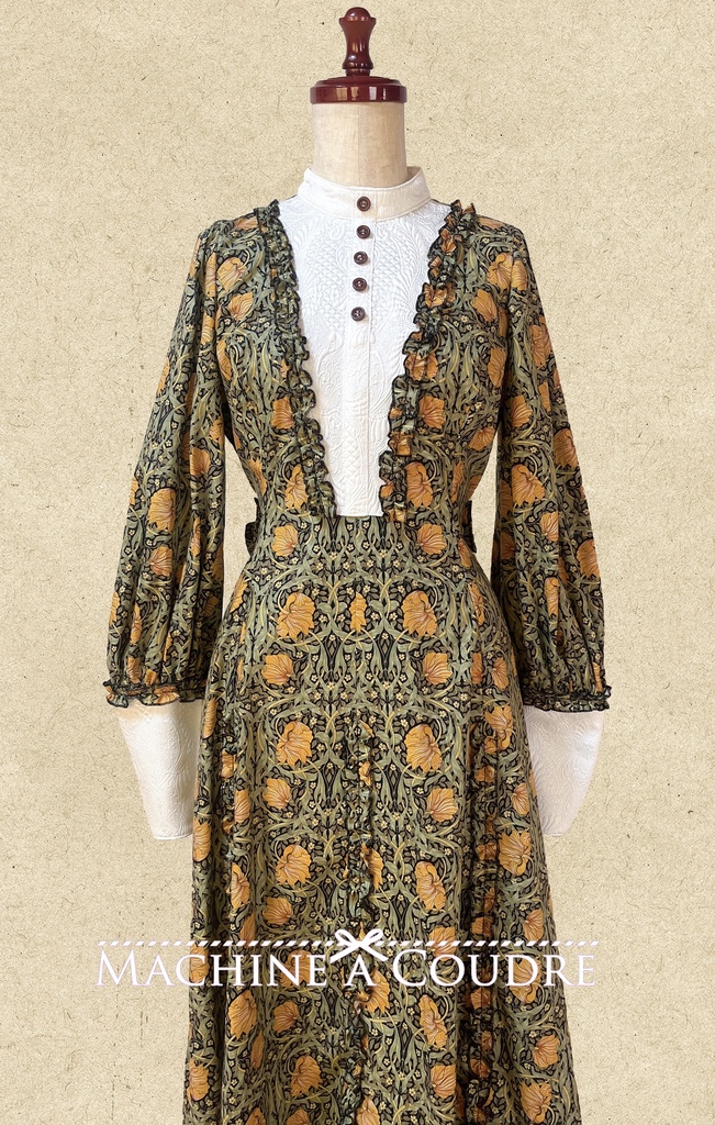 クラシカルスリーブワンピース