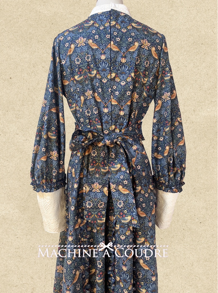 クラシカルスリーブワンピース