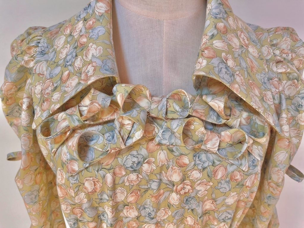 チューリップワンピース