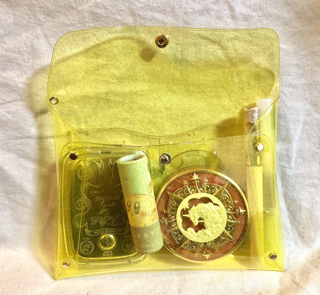 曦瑶しゃかしゃかポーチ