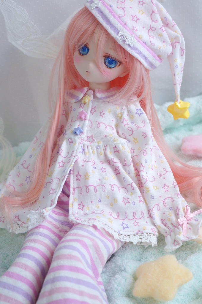 光るお星さまパジャマ【ピンク】（MDDサイズ）