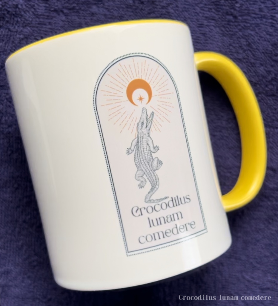 Crocodilus lunam comedere 看板ロゴ入りカラーマグカップ