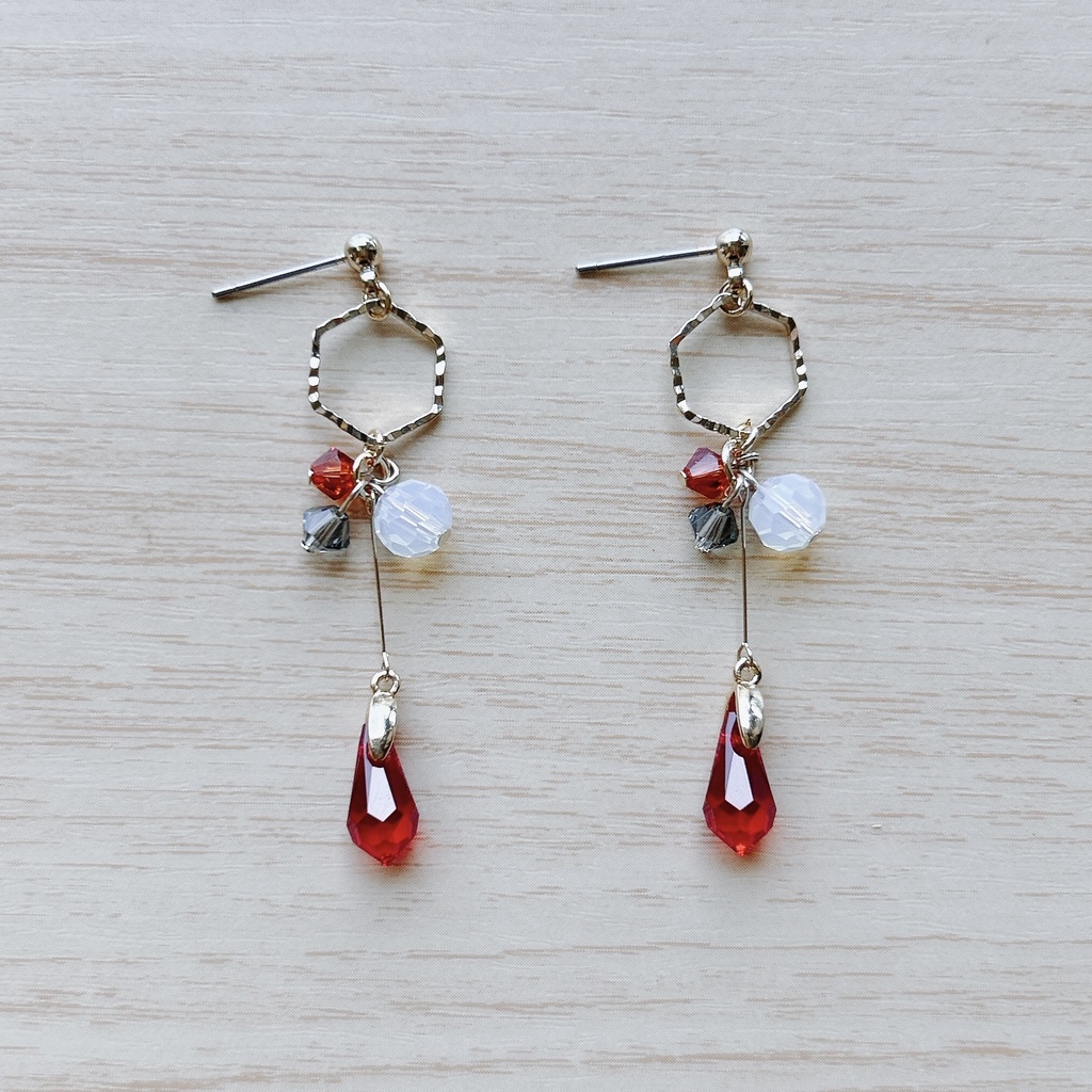 ハイキュー!! 烏野&音駒モチーフピアス/イヤリング