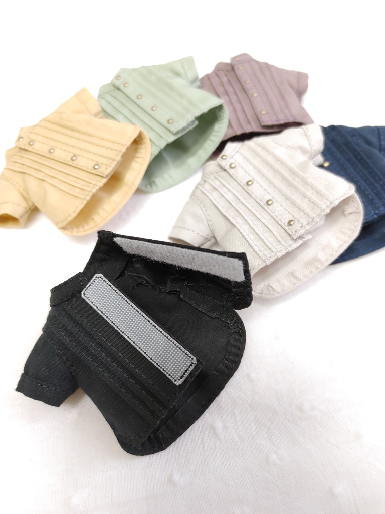 ピンタックシャツ