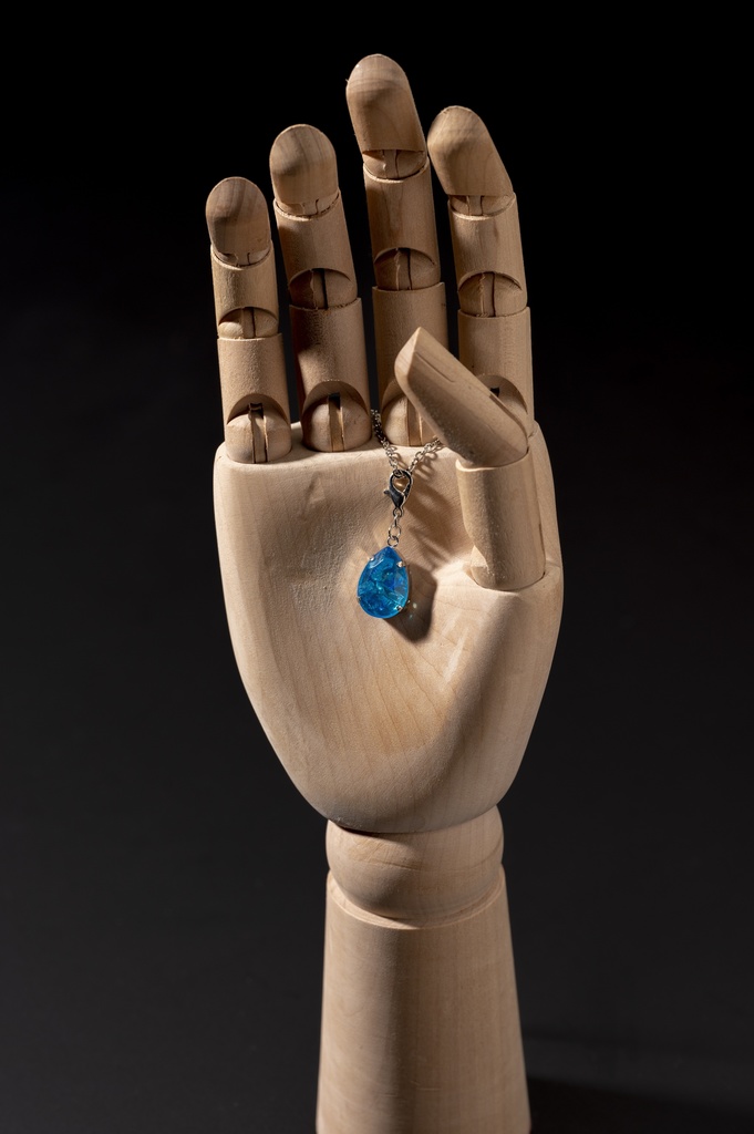 ペア―シェイプ型トップ(紫グラデ)