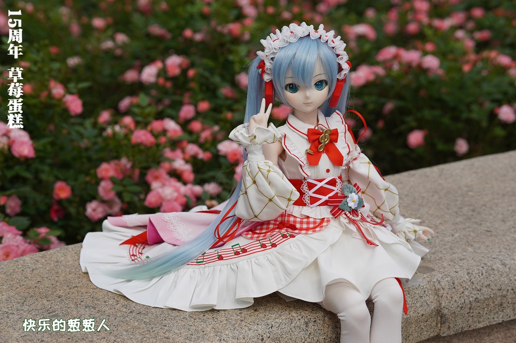 售罄【初音ミク】15周年ストロベリードレスDDドレス DD・DDS 55/60cmドール衣装