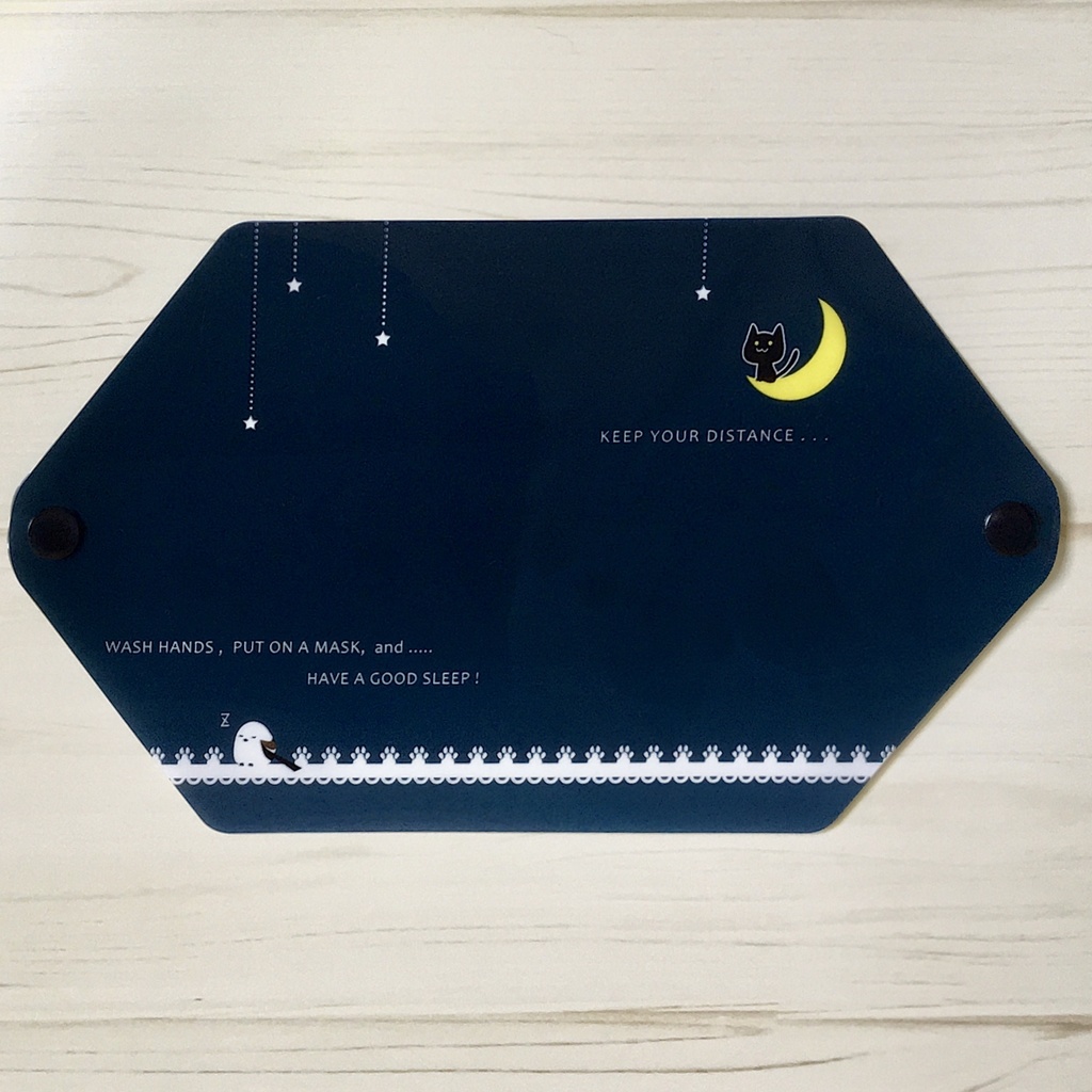 匿名配送用【あんしんBOOTH】黒猫とシマエナガのマスクケース/マスクカバー ☆夜空と三日月☆