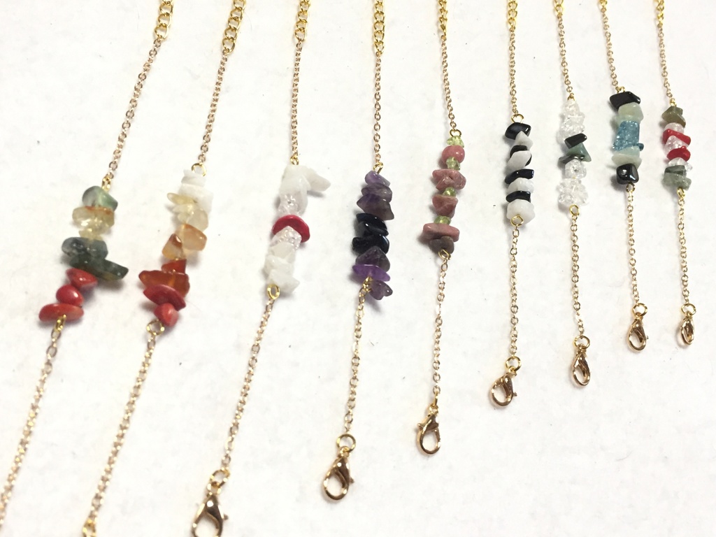 鬼滅 天然石さざれブレスレット①