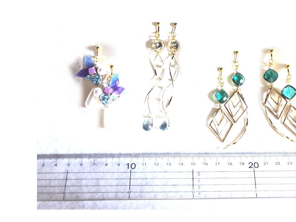 オクタヴィネル/イヤリング