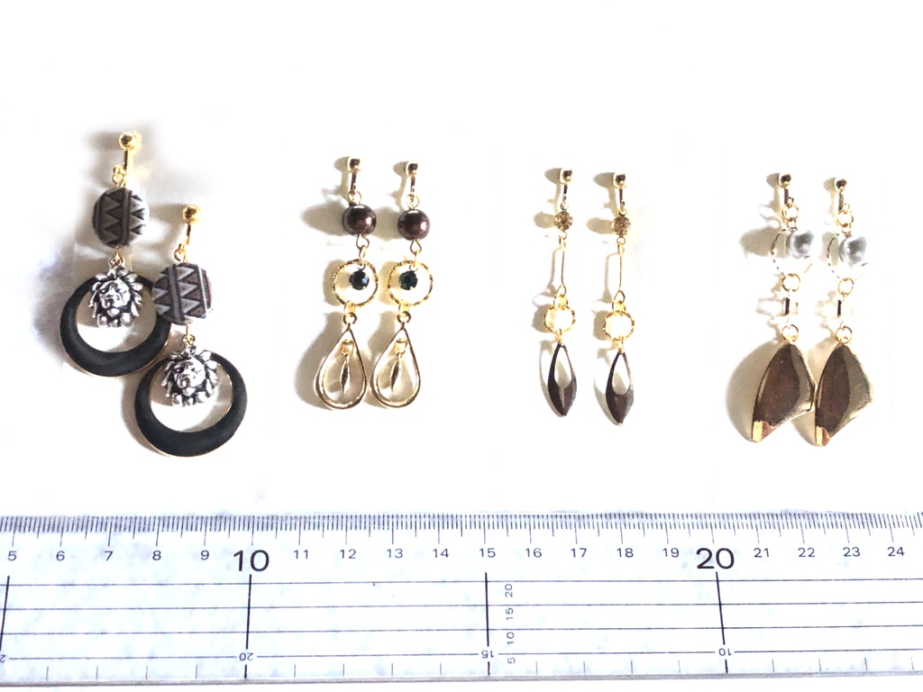 サバナクロー/イヤリング