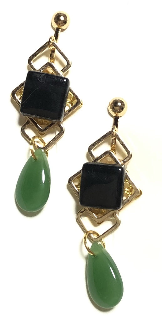 呪術廻戦 ガラスタイルイヤリング/東京・宿儺