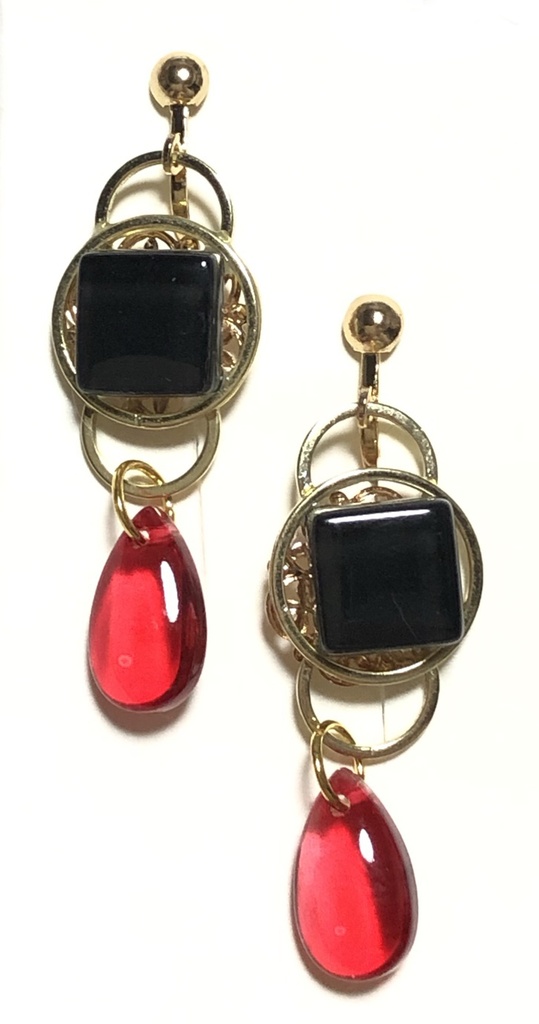 呪術廻戦 ガラスタイルイヤリング/京都