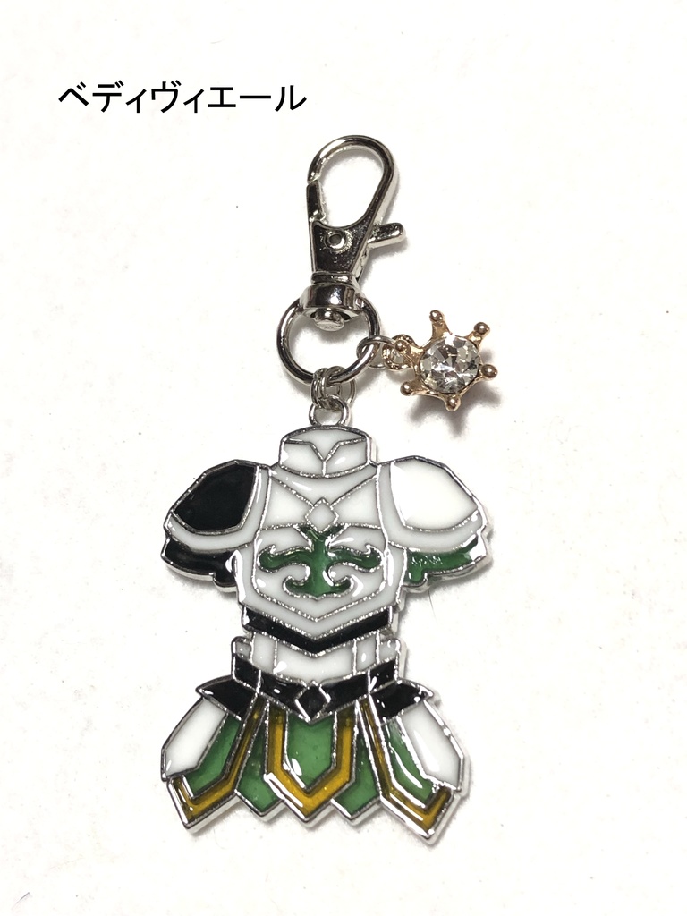 円卓バッグチャーム