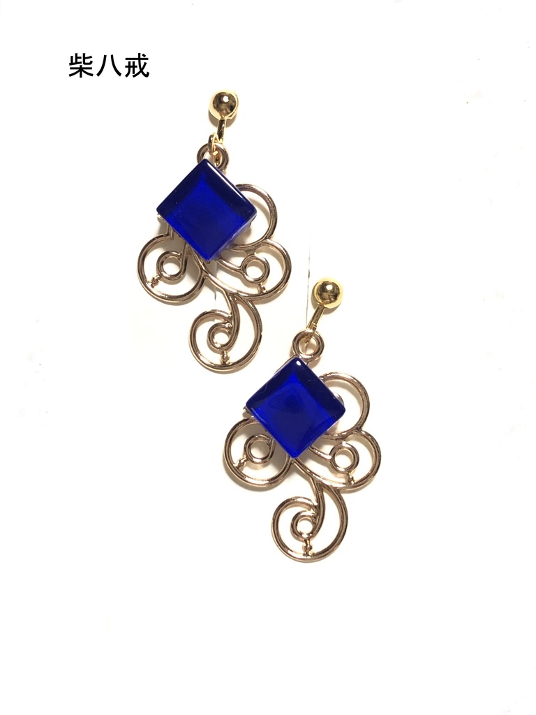 東リベ ガラスタイルイヤリング1