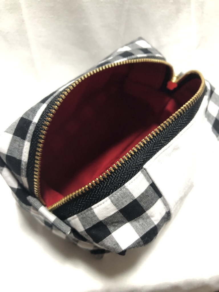 東リベ キャラメルポーチ