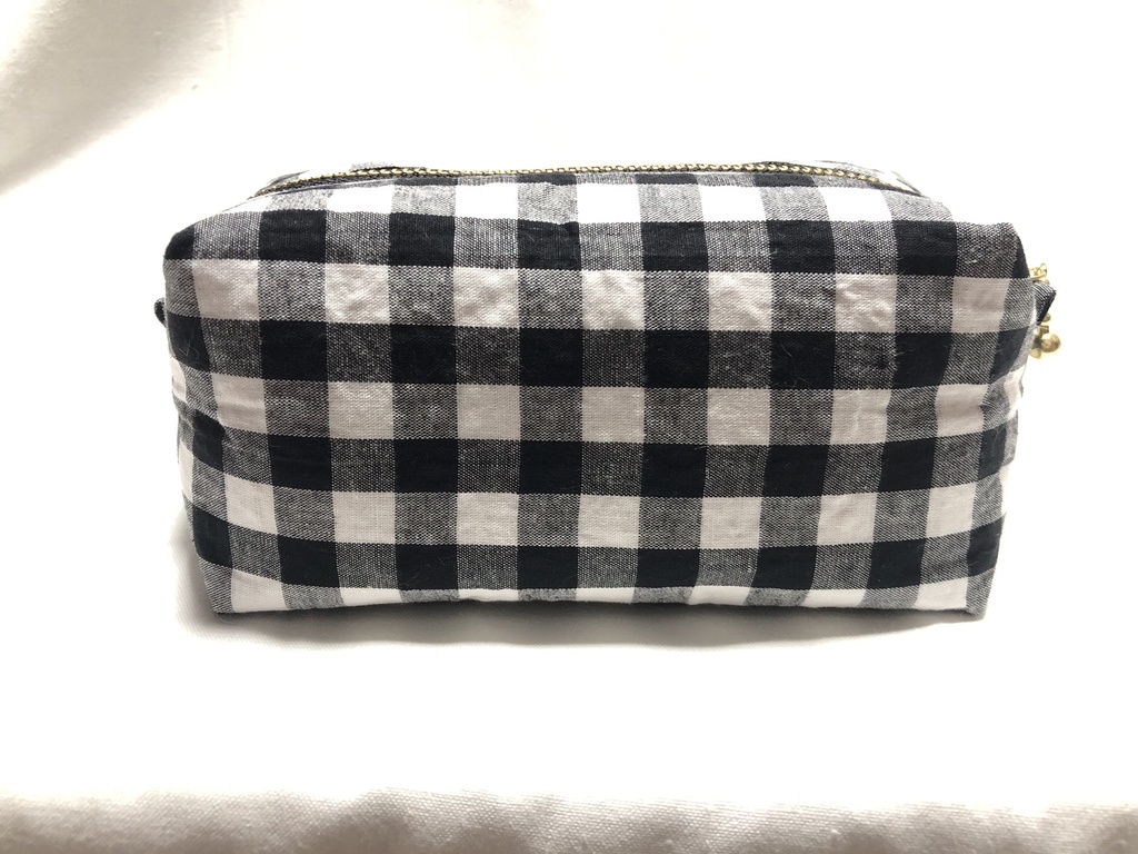 東リベ キャラメルポーチ