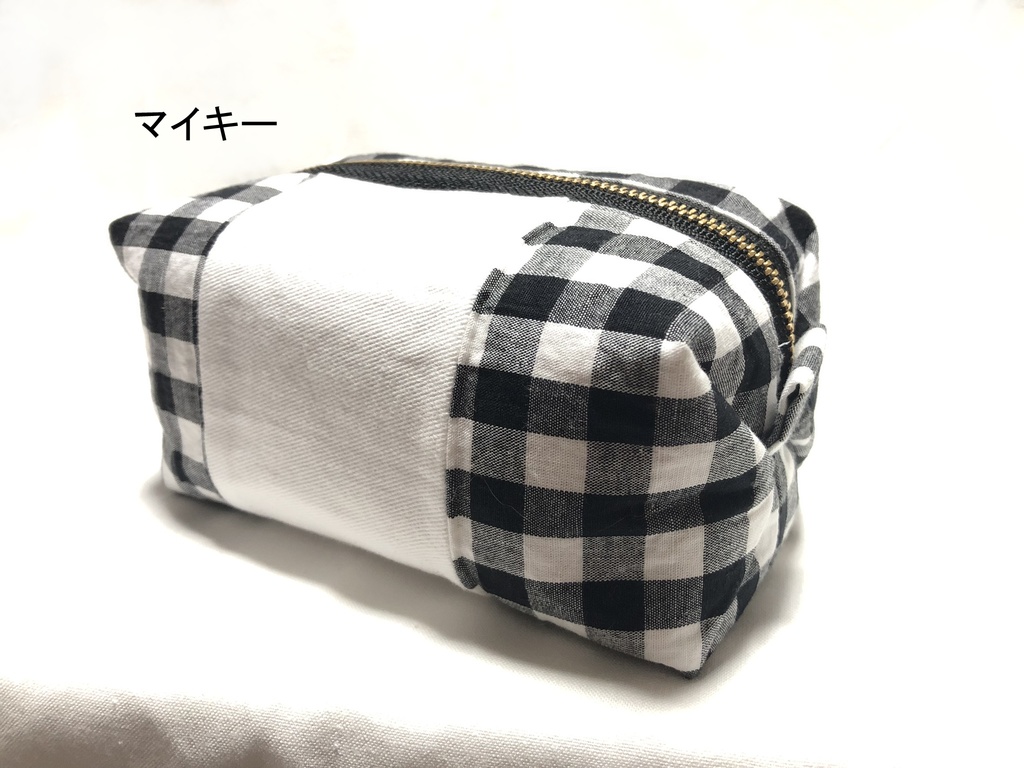 東リベ キャラメルポーチ