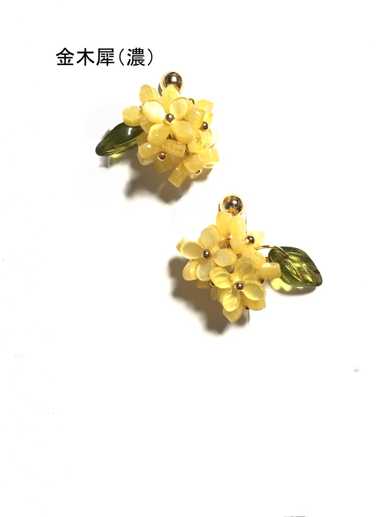 花のイヤリング(2024.3)