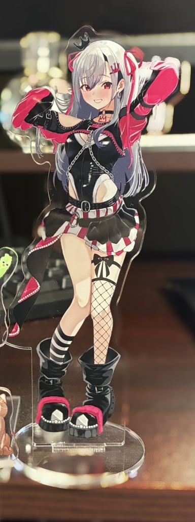 非公式】響咲リオナアクスタ【チェキ風カード付】 - おさかなたぬき