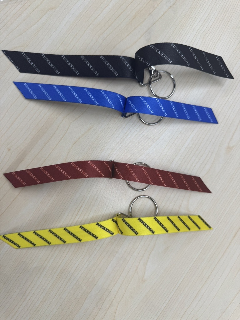 リボンキーホルダー