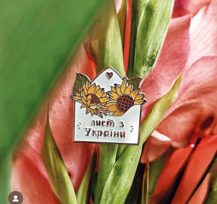 mriya pin ウクライナピンバッチ ウクライナ支援