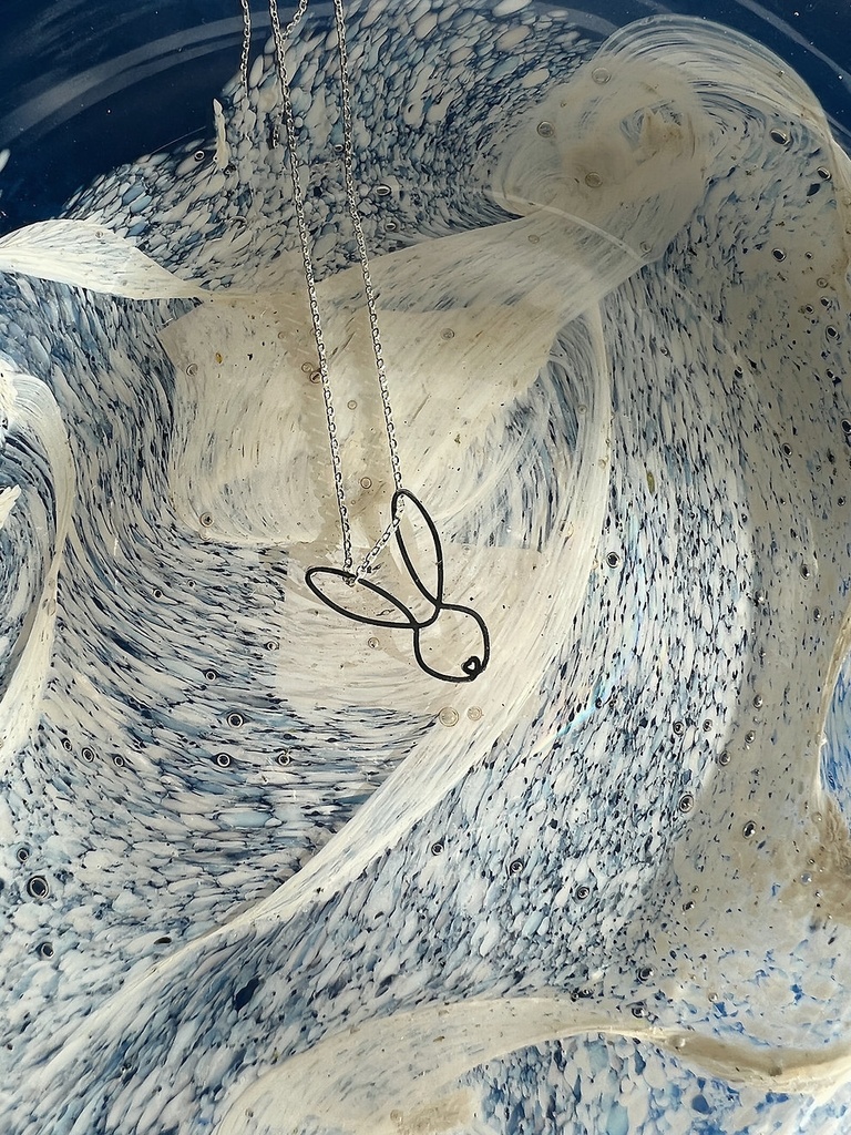 (送料込)新作 Denma Jewelry ウサギさんネックレス