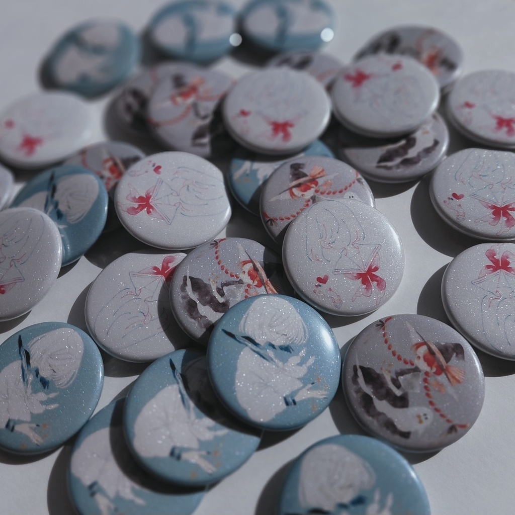 白ラメ缶バッジ