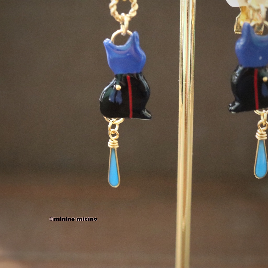 和風マイクロアートキャットイヤリング&ピアス❀八丁