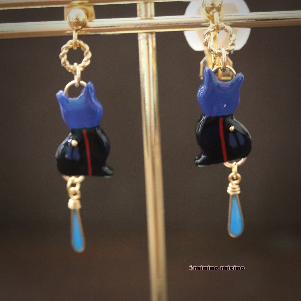 和風マイクロアートキャットイヤリング&ピアス❀八丁