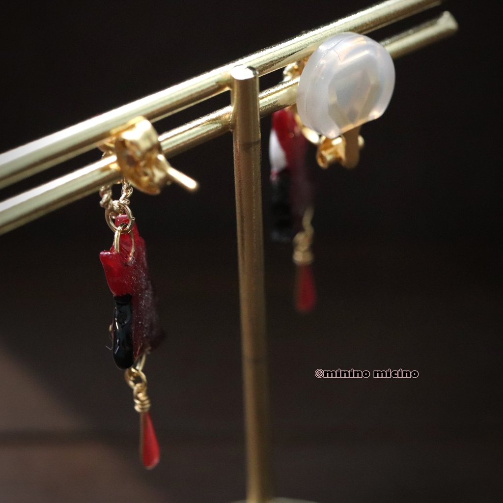 和風マイクロアートキャットイヤリング&ピアス❀八丁