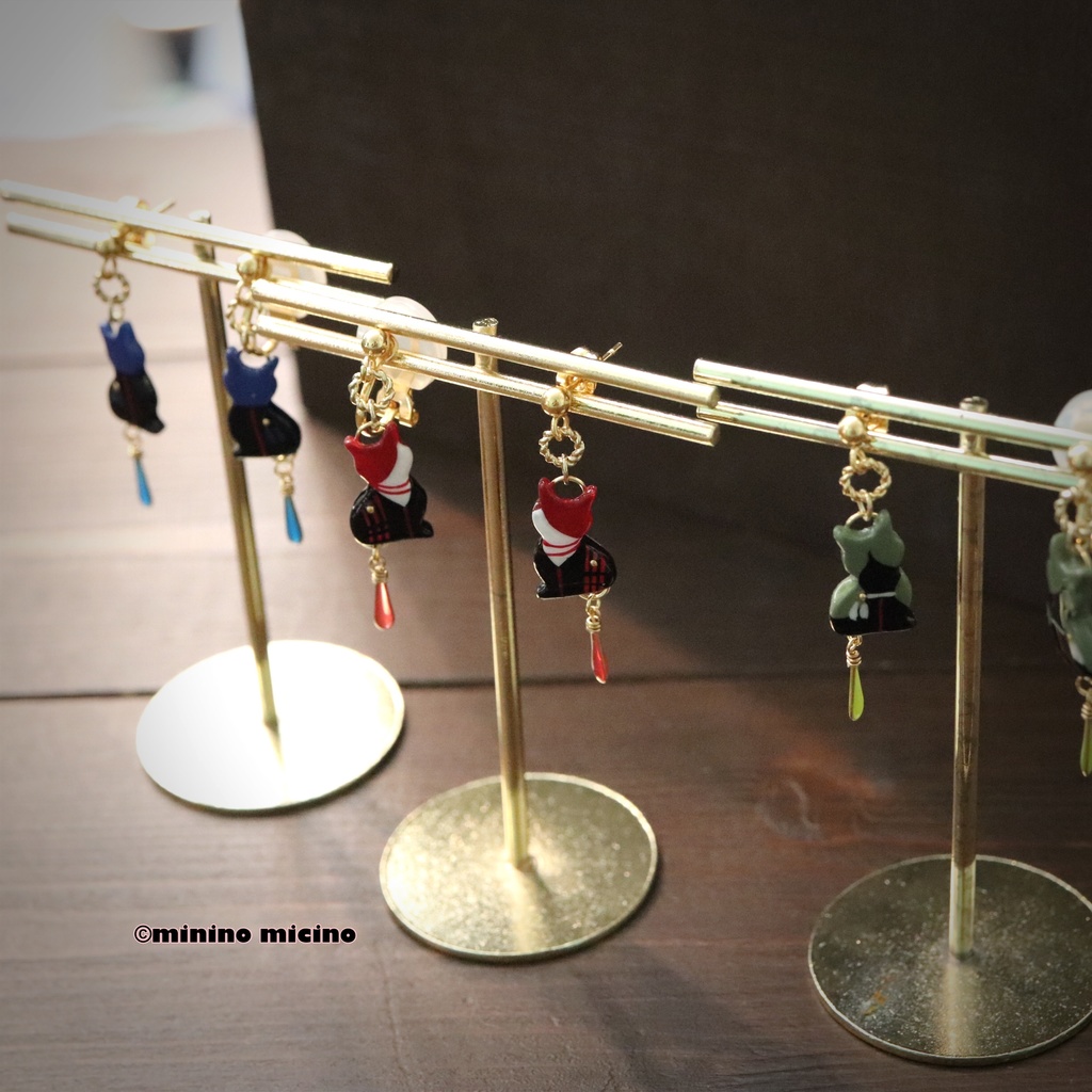 和風マイクロアートキャットイヤリング&ピアス❀鶯