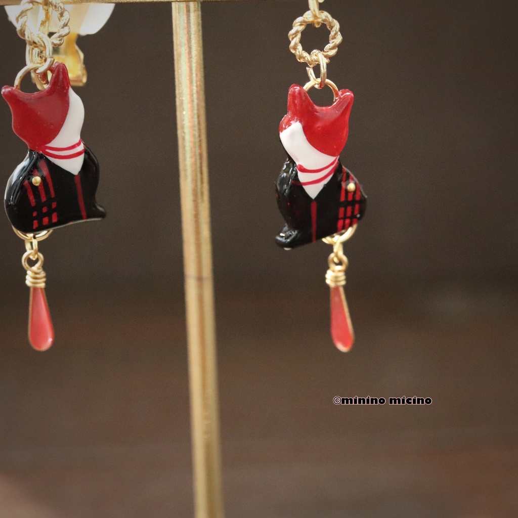 和風マイクロアートキャットイヤリング&ピアス❀包