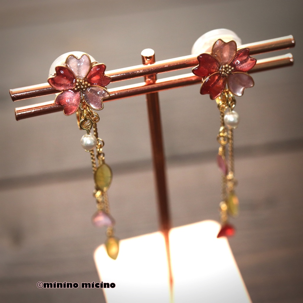 桜モチーフワイヤー イヤリング&ピアス