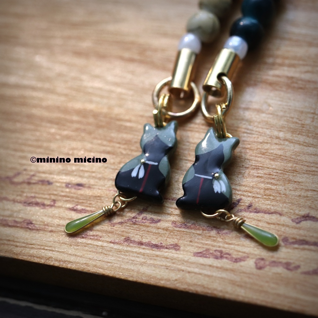 和風マイクロアートキャットストラップ❀鶯