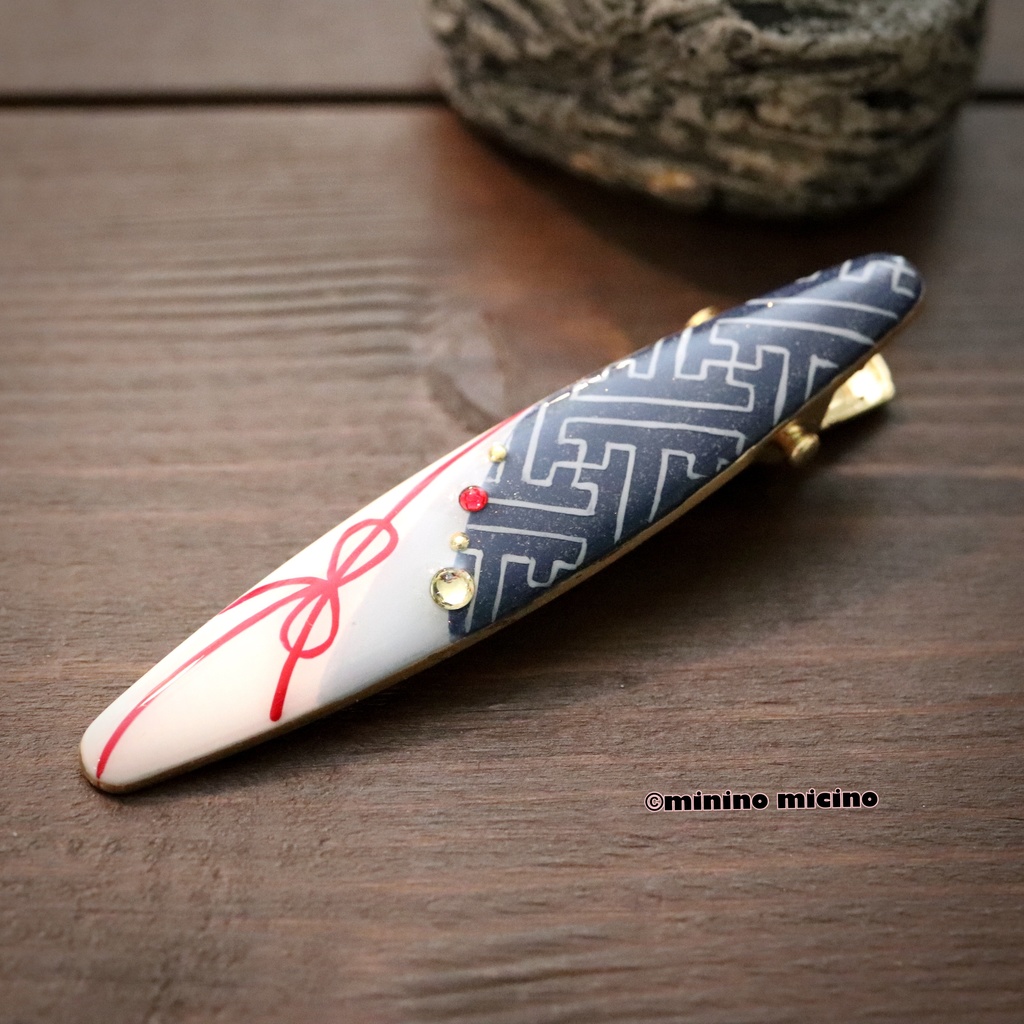 和風アートオーバルクリップ❀月