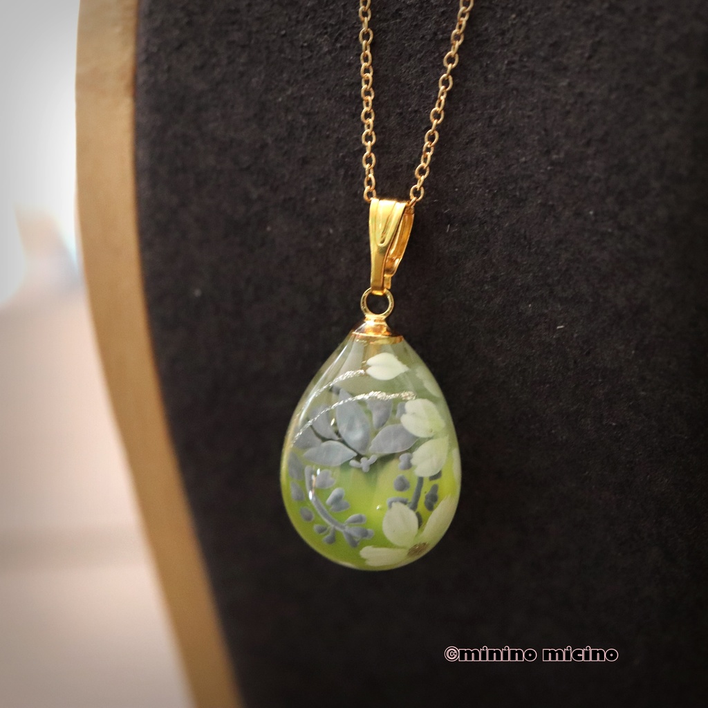 藤紋アートペンダント❀石