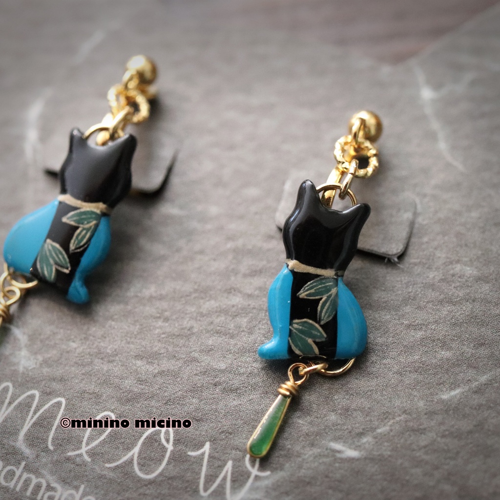 和風マイクロアートイヤリング&ピアス❀笹