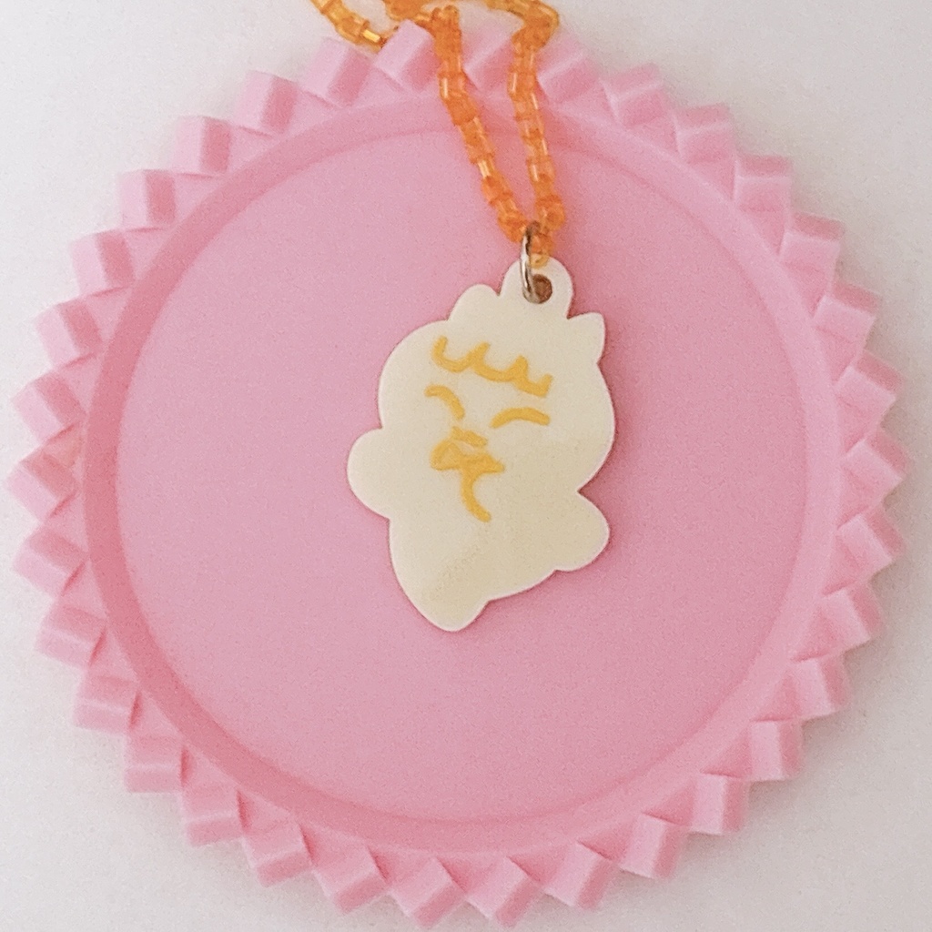 乳白カラーアクキー(ばちねこ)