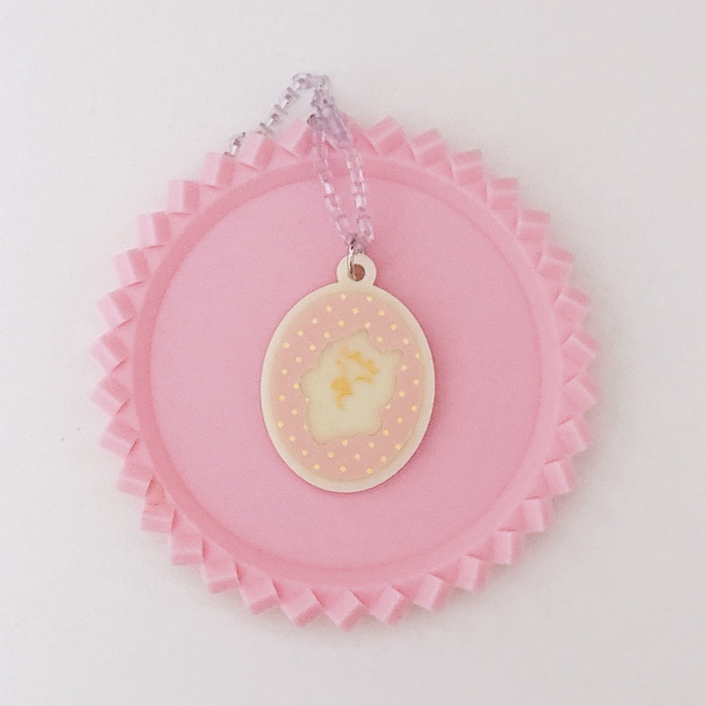 乳白カラーアクキー(ばちねこドット)