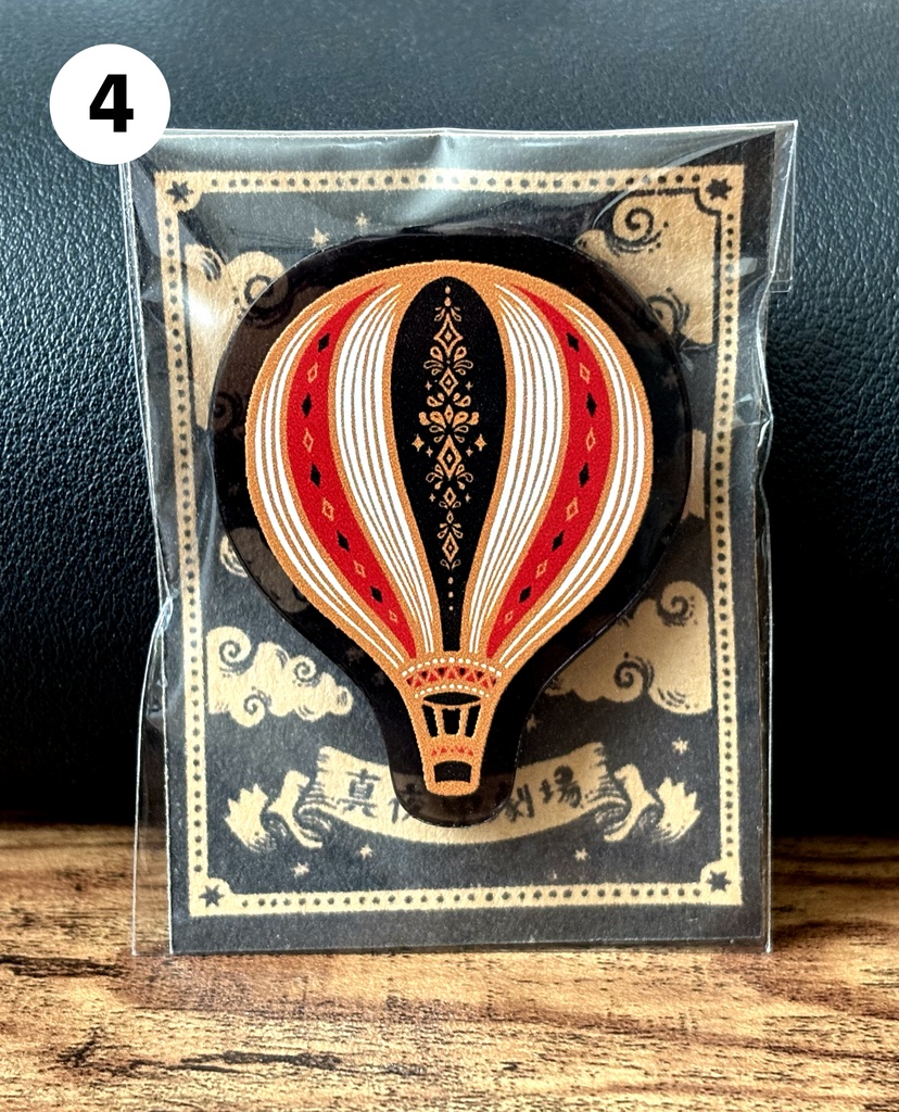 アクリルブローチ(道化師・サーカステント・気球)